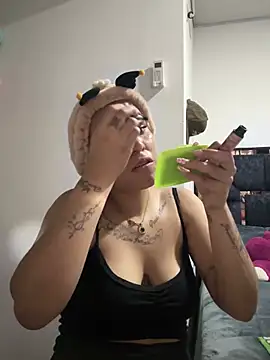 sweetkloe473 online show from 5, 8, 2026
