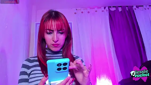 Snapshot of jessierocketx chatting on 16, 10, 2025 jessierocketx online show from 16, 10, 2025