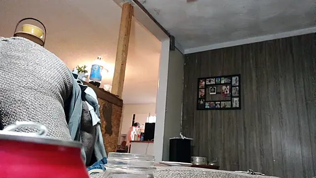 Snapshot of Velli95 chatting on 29, 10, 2025 Velli95 online show from 29, 10, 2025