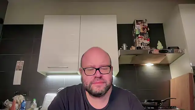 theitalianbear online show from 16, 10, 2025