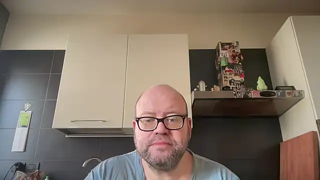 Snapshot of theitalianbear chatting on 5, 3, 2026 theitalianbear online show from 5, 3, 2026