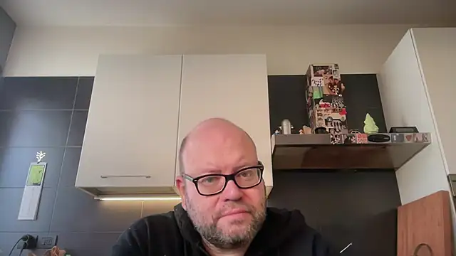 Snapshot of theitalianbear chatting on 6, 3, 2026 theitalianbear online show from 6, 3, 2026