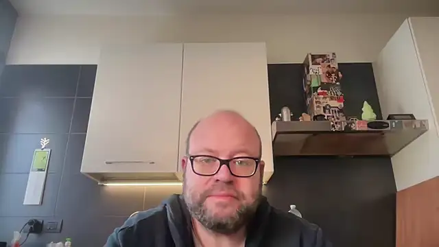 Snapshot of theitalianbear chatting on 17, 3, 2026 theitalianbear online show from 17, 3, 2026
