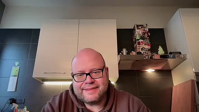Snapshot of theitalianbear chatting on 29, 3, 2026 theitalianbear online show from 29, 3, 2026