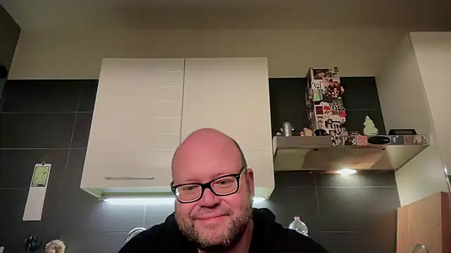 Snapshot of theitalianbear chatting on 2, 4, 2026 theitalianbear online show from 2, 4, 2026