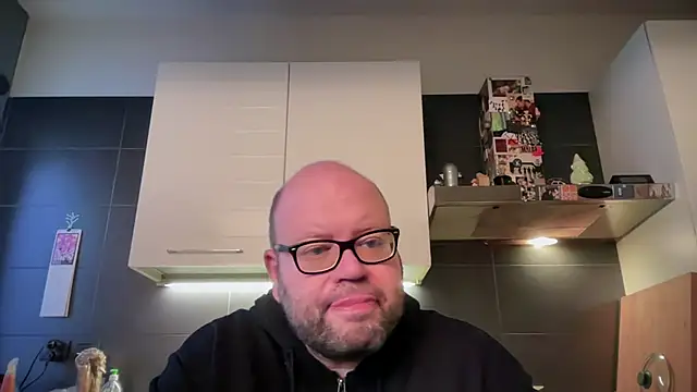 Snapshot of theitalianbear chatting on 5, 4, 2026 theitalianbear online show from 5, 4, 2026