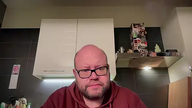 Snapshot of theitalianbear chatting on 8, 4, 2026 theitalianbear online show from 8, 4, 2026