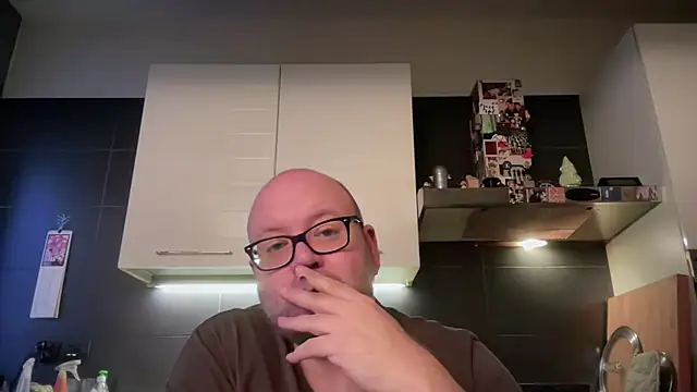 Snapshot of theitalianbear chatting on 1, 5, 2026 theitalianbear online show from 1, 5, 2026