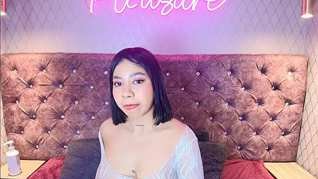 ValeriaSky3x online show from 28, 7, 2026