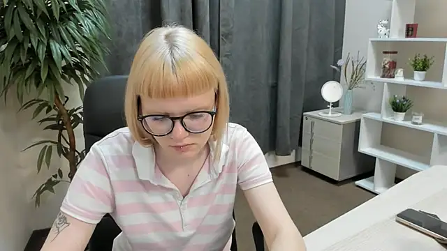 VanitaHymas online show from 29, 7, 2026
