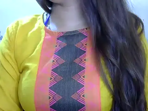 SleekAura online show from 30, 7, 2026