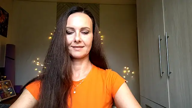 Snapshot of VictoriaBennettt chatting on 2, 8, 2026 VictoriaBennettt online show from 2, 8, 2026