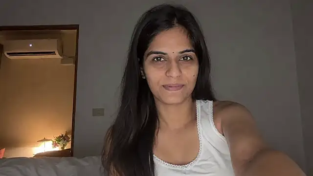 Priyanka2006a online show from 30, 7, 2026