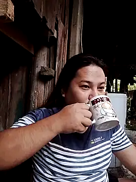 Snapshot of Andrea0414 chatting on 1, 3, 2025 Andrea0414 online show from 1, 3, 2025