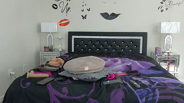 Coco vixen online show from 5, 8, 2026