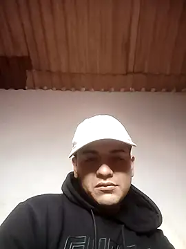 Snapshot of matiasjoel17 chatting on 5, 8, 2026 matiasjoel17 online show from 5, 8, 2026