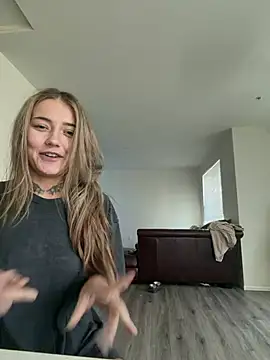 kissedbyevie online show from 7, 8, 2026