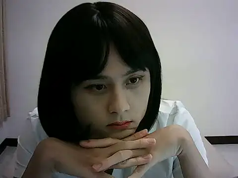 Snapshot of minjunXuu chatting on 8, 8, 2026 minjunXuu online show from 8, 8, 2026