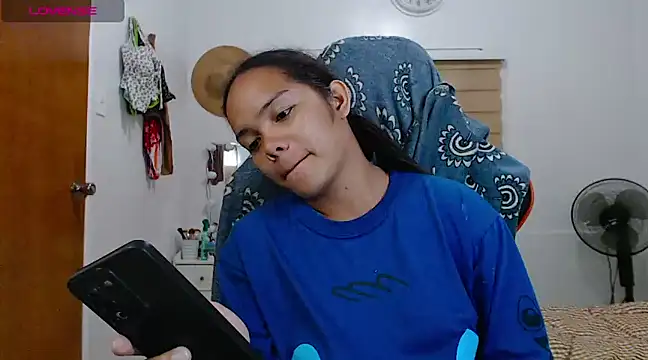 Snapshot of ava_sheeks chatting on 20, 3, 2025 ava sheeks online show from 20, 3, 2025