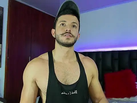 Snapshot of Marcus_lafourt chatting on 9, 8, 2026 Marcus lafourt online show from 9, 8, 2026