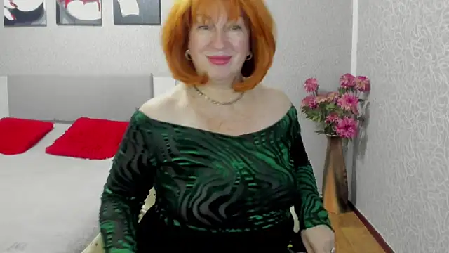 Snapshot of JUNOOO chatting on 6, 2, 2025 JUNOOO online show from 6, 2, 2025