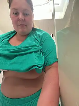 BootyLola online show from 21, 6, 2026