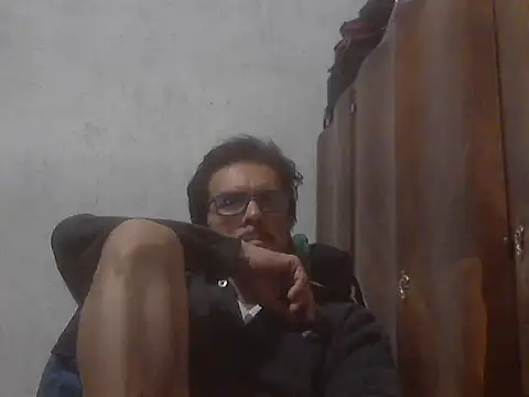 Snapshot of el_principe_hot chatting on 14, 9, 2025 el principe hot online show from 14, 9, 2025