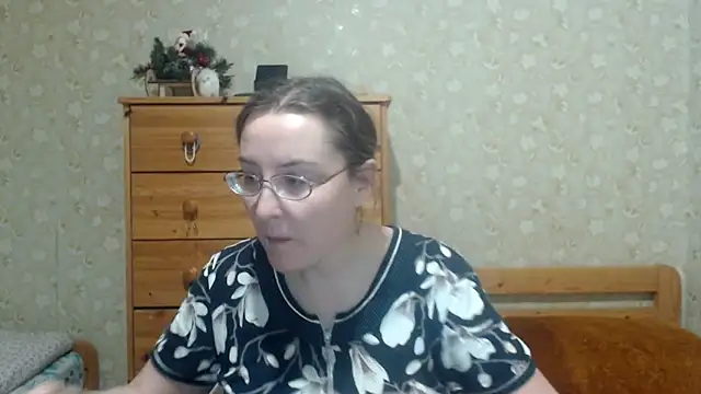 Smart Rose online show from 4, 2, 2026