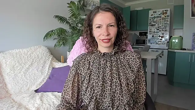 Snapshot of ChristinaGlory chatting on 19, 6, 2026 ChristinaGlory online show from 19, 6, 2026