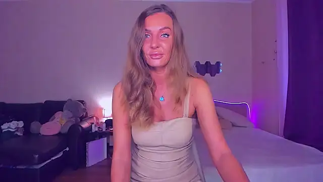 EmmaAbramson online show from 9, 9, 2025