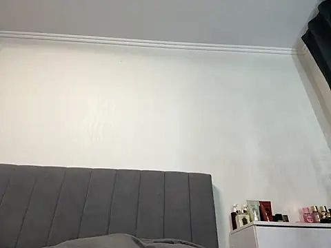 Blondeqlove online show from 4, 2, 2025