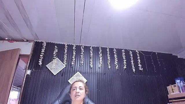 Snapshot of lalanaughty chatting on 14, 2, 2026 lalanaughty online show from 14, 2, 2026