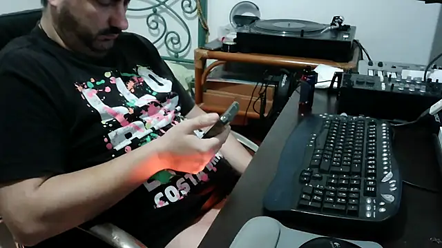 Italian dark desire online show from 26, 11, 2025