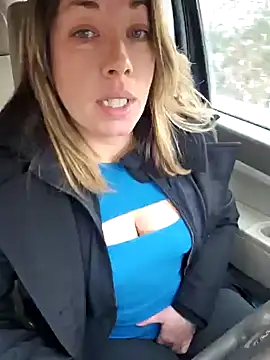 Snapshot of _NinaLuvSins_ chatting on 28, 1, 2025  NinaLuvSins  online show from 28, 1, 2025