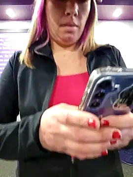 Snapshot of _NinaLuvSins_ chatting on 21, 3, 2025  NinaLuvSins  online show from 21, 3, 2025