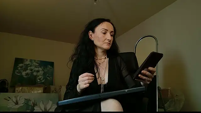 Snapshot of lara_heaven chatting on 15, 9, 2025 lara heaven online show from 15, 9, 2025