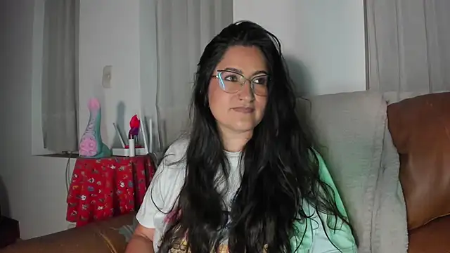 DeesseLuxure online show from 16, 11, 2025