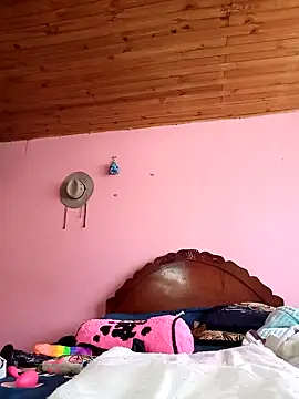 Snapshot of Yeka_Montes chatting on 18, 1, 2025 Yeka Montes online show from 18, 1, 2025