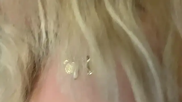 Snapshot of Monageil chatting on 13, 2, 2025 Monageil online show from 13, 2, 2025