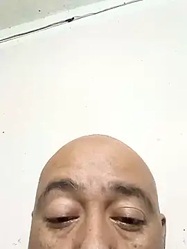 Snapshot of GeorgeVergaGrues chatting on 21, 12, 2024 GeorgeVergaGrues online show from 21, 12, 2024