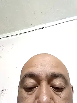 Snapshot of GeorgeVergaGrues chatting on 19, 2, 2025 GeorgeVergaGrues online show from 19, 2, 2025
