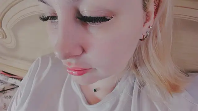 Snapshot of nast-yy chatting on 5, 3, 2026 nast-yy online show from 5, 3, 2026