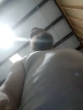 Mbooty86 online show from 15, 4, 2026