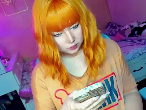 HOTnWILDalice online show from 17, 11, 2025