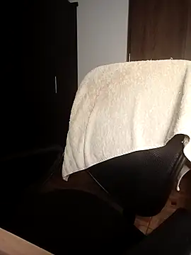 Snapshot of ZAHI_WILLX chatting on 18, 10, 2025 ZAHI WILLX online show from 18, 10, 2025