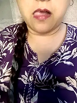 naughtymadam online show from 13, 5, 2026