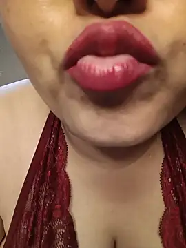 naughtymadam online show from 7, 7, 2026