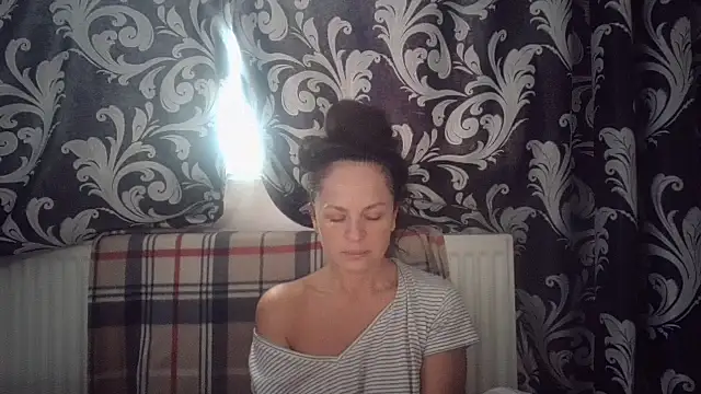 LindaStarS online show from 5, 11, 2025