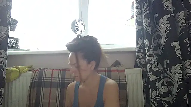 Snapshot of LindaStarS chatting on 1, 3, 2026 LindaStarS online show from 1, 3, 2026