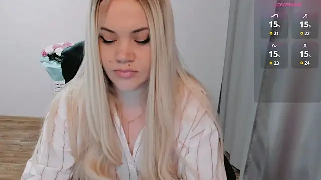 AllAboutLoveXx online show from 6, 12, 2024